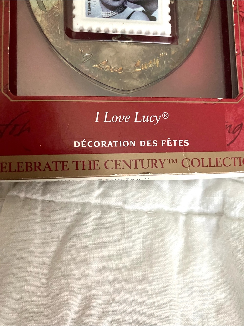 Vintage I love Lucy Hallmark Keepsake Ornament Rare Collectible - Picture 2 of 6